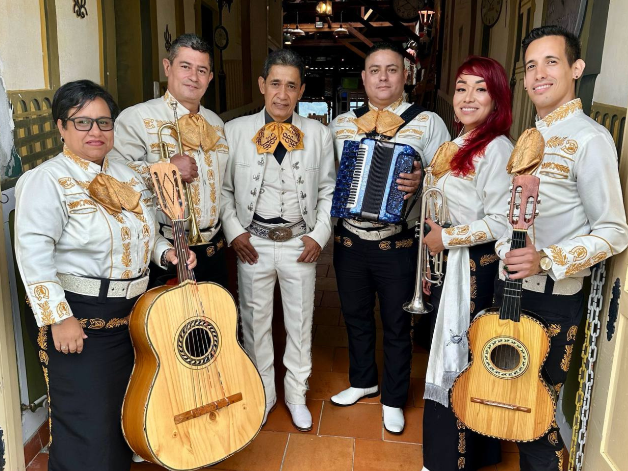 mariachi tebaida